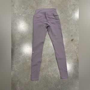 Alo woman’s size 6 lavender leggings